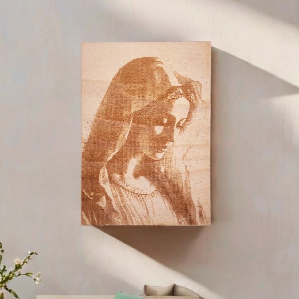 Gravírovaná fotografie na míru - fotografie do dřeva - Panna Maria