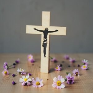 Kříž se siluetou Krista - dřevěný kříž