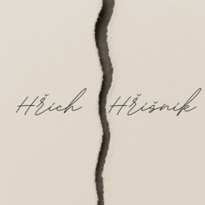 Roztržený list papíru, který symbolicky odděluje slovo „Hřích“ od slova „Hříšník“.