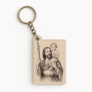 Dřevěná klíčenka se svatým Kryštofem, patronem řidičů a cestovatelů.